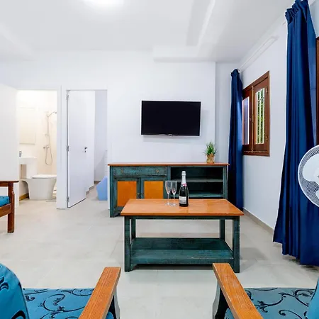 Appartement 1h. Cozy Flores With Pool *