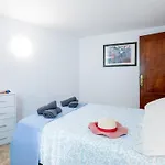1h. Cozy Flores With Pool Appartamento *