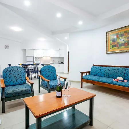 1h. Cozy Flores With Pool Appartement *