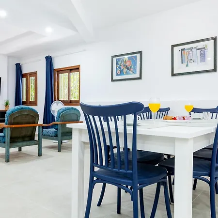 1h. Cozy Flores With Pool *