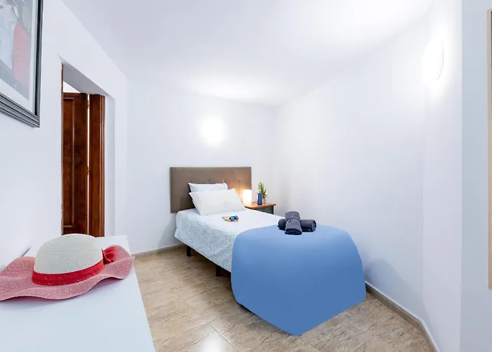 Appartement 1h. Cozy Flores With Pool *