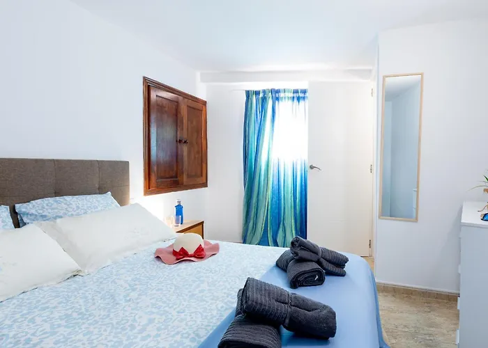 아파트 1h. Cozy Flores With Pool *