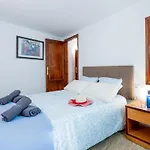 Apartment 1h. Cozy Flores With Pool